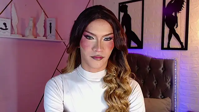 agatha rodriguez online show from February 20, 1:24 pm