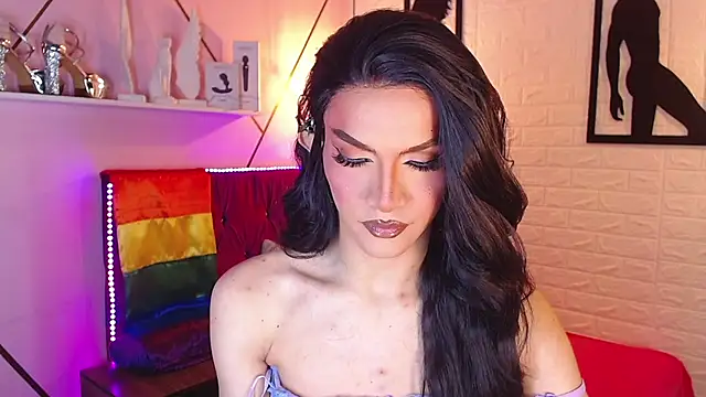 Snapshot of agatha_rodriguez chatting on June 24, 12:59 pm agatha rodriguez online show from June 24, 12:59 pm
