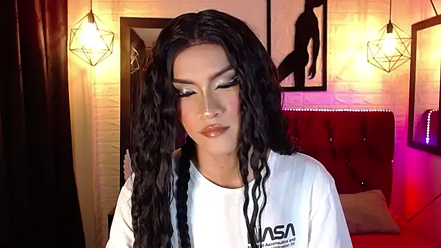 agatha rodriguez online show from November 30, 1:34 pm