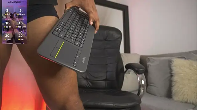 AshtonnSummer online show from February 17, 9:12 pm