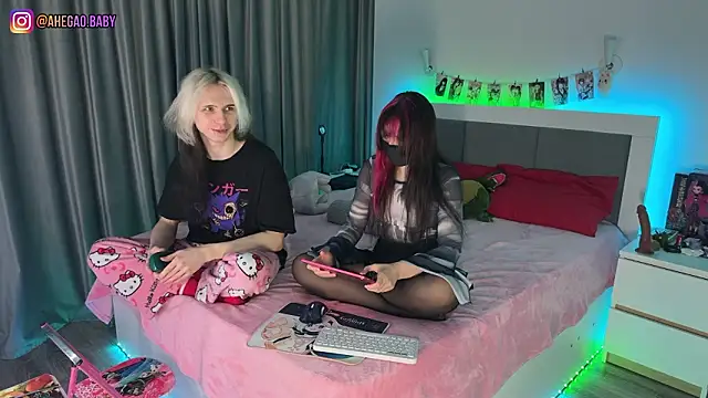 h3ntai baby online show from February 7, 7:55 pm