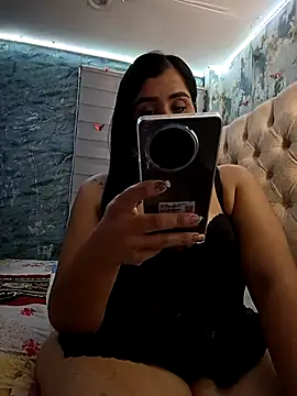 Snapshot of L_ucero chatting on September 9, 4:00 am L ucero online show from September 9, 4:00 am