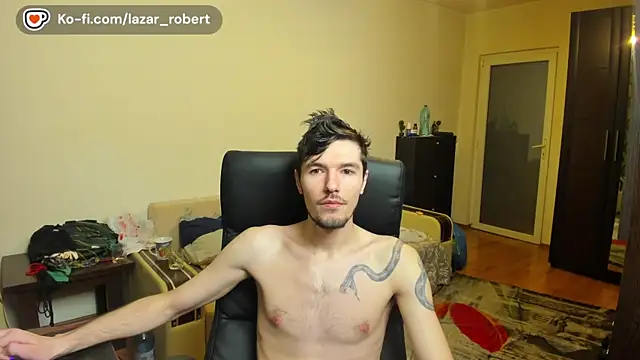 Snapshot of JustinPorno chatting on October 3, 9:38 pm JustinPorno online show from October 3, 9:38 pm