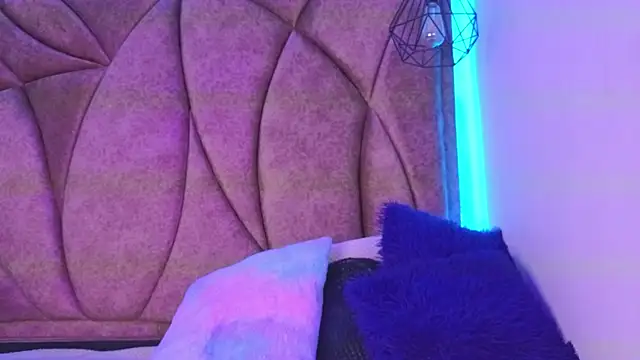 Snapshot of Kanela_miller_ chatting on May 16, 12:04 pm Kanela miller online show from May 16, 12:04 pm