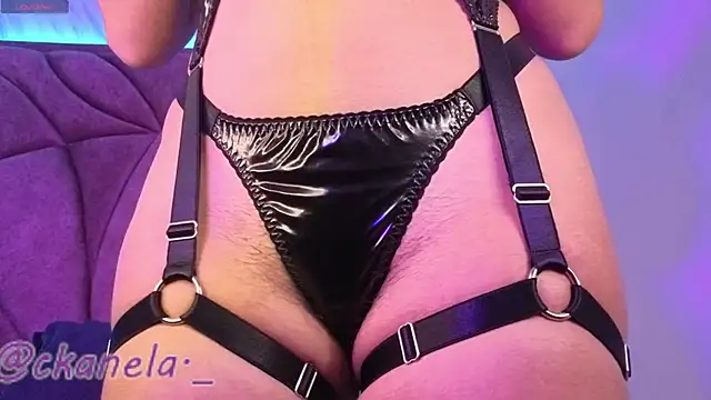 Kanela miller  online show from February 6, 12:23 pm