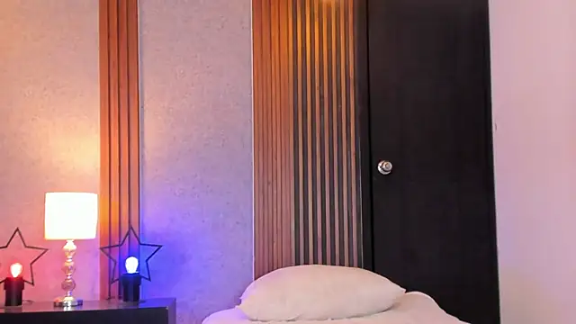 Abby sinss online show from November 20, 8:20 pm