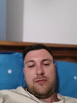 hugedickedd online show from May 15, 8:51 pm