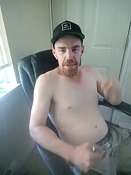 Slim Whitey online show from September 19, 10:47 pm