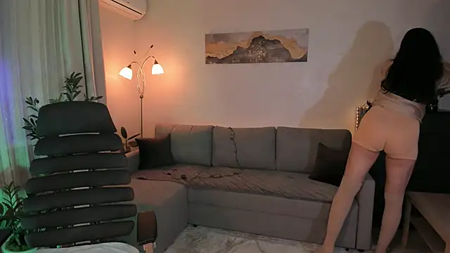 Snapshot of Viki_Bellson chatting on January 8, 6:03 pm Viki Bellson online show from January 8, 6:03 pm