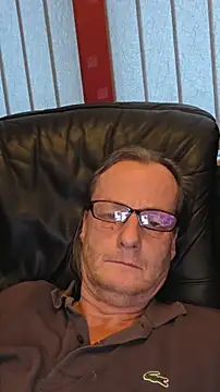 namorreyeb1 online show from November 28, 3:01 pm