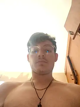 johhnysins6987 online show from January 15, 10:46 pm