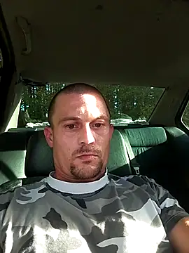 Snapshot of GermanAnonym@xh chatting on October 21, 2:27 pm GermanAnonymxh online show from October 21, 2:27 pm