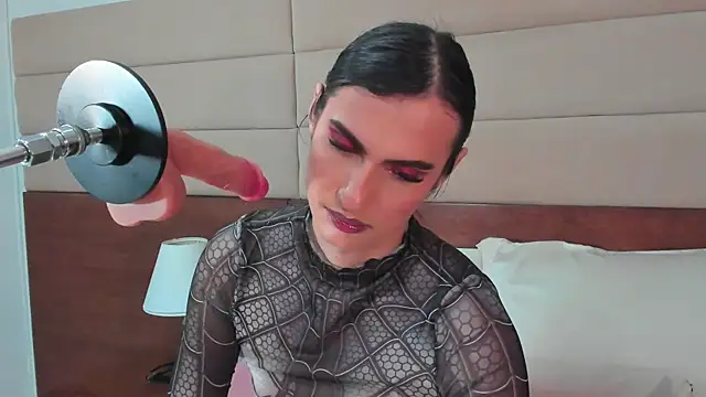 shantall skinny online show from October 20, 3:41 am