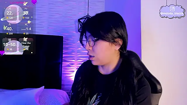 Melody Black  online show from March 18, 8:10 pm