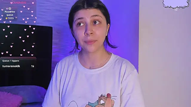 Snapshot of Melody_Black_ chatting on December 2, 7:59 pm Melody Black online show from December 2, 7:59 pm