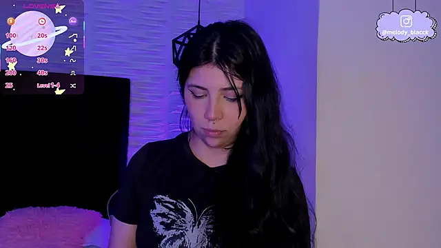 Snapshot of Melody_Black_ chatting on November 20, 8:31 pm Melody Black online show from November 20, 8:31 pm