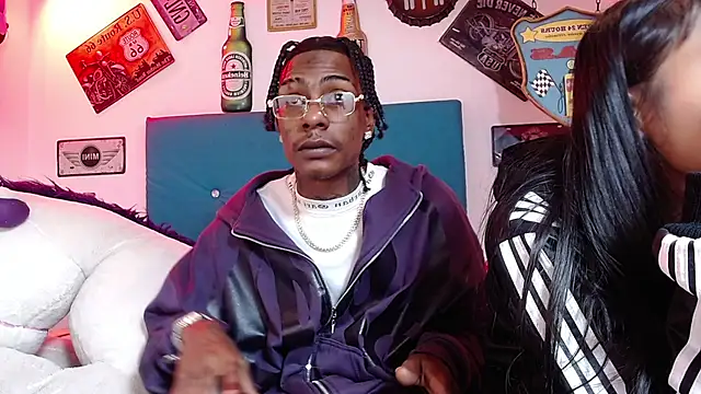 Snapshot of lili_roussi chatting on December 4, 1:26 am lili roussi online show from December 4, 1:26 am