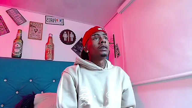 Snapshot of lili_roussi chatting on November 12, 12:59 am lili roussi online show from November 12, 12:59 am