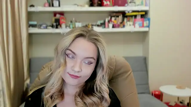 Kara Smith  online show from February 21, 12:23 am