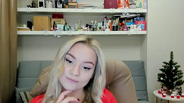 Kara Smith  online show from December 17, 12:48 am