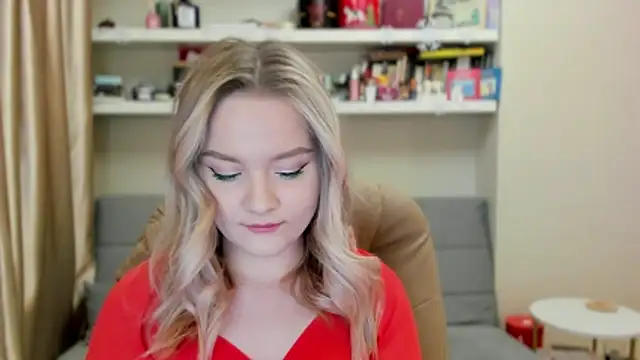 Kara Smith  online show from February 13, 11:38 pm