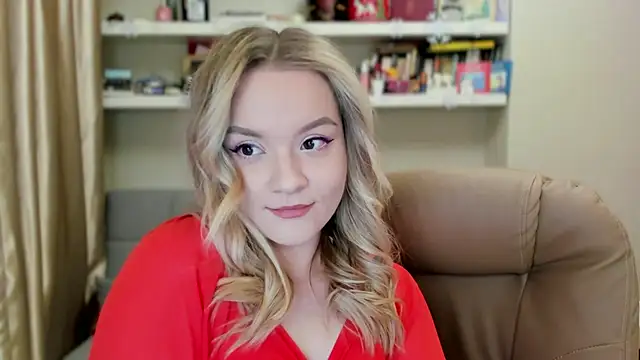 Kara Smith  online show from February 22, 10:44 pm