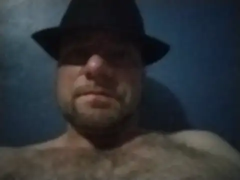 Snapshot of Austingham3 chatting on March 19, 1:32 am Austingham3 online show from March 19, 1:32 am