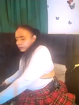 AlexaNovoa  online show from February 28, 1:49 am