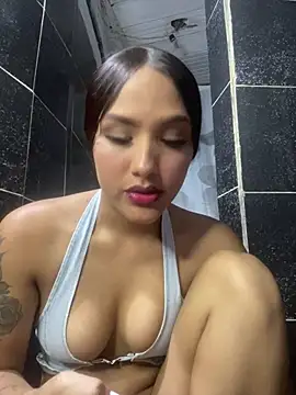 Snapshot of iamsara_21 chatting on February 14, 2:56 am iamsara 21 online show from February 14, 2:56 am