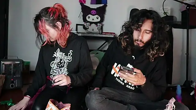 Devil And Princess online show from October 5, 2:57 am