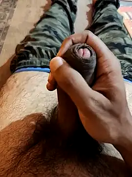 Snapshot of pmr1997 chatting on March 9, 5:33 am pmr1997 online show from March 9, 5:33 am