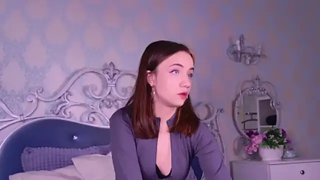 Snapshot of Gia_Riccardo chatting on October 28, 5:50 am Gia Riccardo online show from October 28, 5:50 am