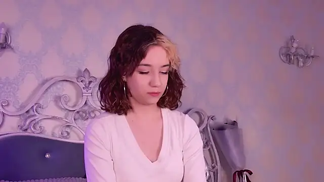 Snapshot of Gia_Riccardo chatting on November 13, 4:22 pm Gia Riccardo online show from November 13, 4:22 pm