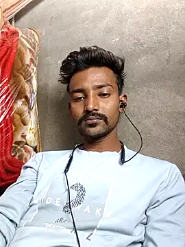 Snapshot of India_HOT23 chatting on May 27, 6:10 am India HOT23 online show from May 27, 6:10 am