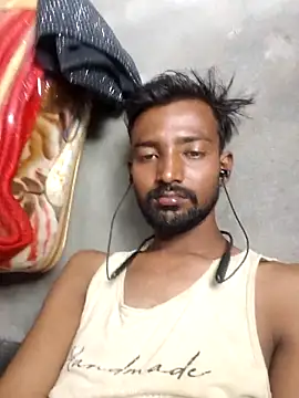 Snapshot of India_HOT23 chatting on May 11, 7:10 am India HOT23 online show from May 11, 7:10 am
