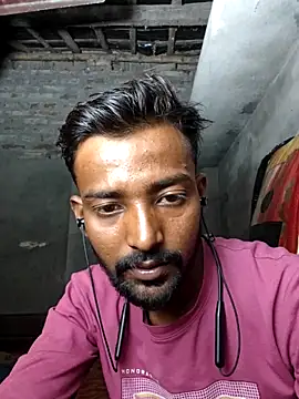 Snapshot of India_HOT23 chatting on May 10, 7:05 pm India HOT23 online show from May 10, 7:05 pm