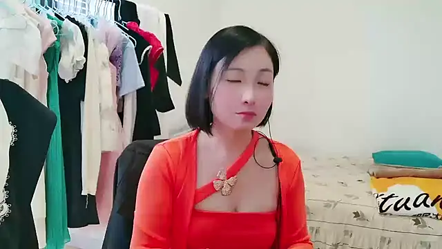 Rachel-6600 online show from December 2, 8:16 am