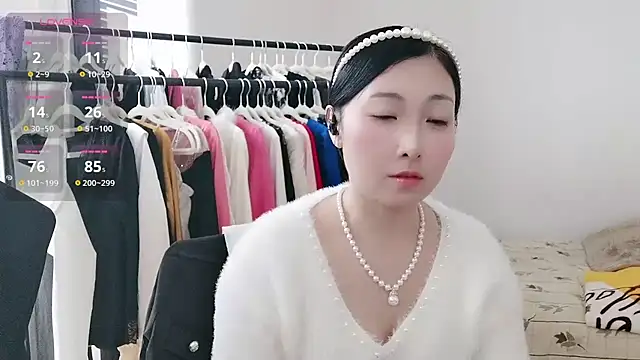 Rachel-6600 online show from December 22, 3:39 am