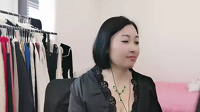 Rachel-6600 online show from April 15, 2:06 am