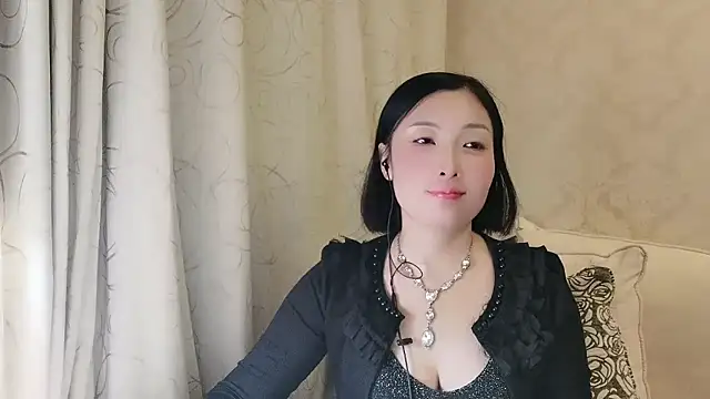 Snapshot of Rachel-6600 chatting on October 13, 4:19 pm Rachel-6600 online show from October 13, 4:19 pm