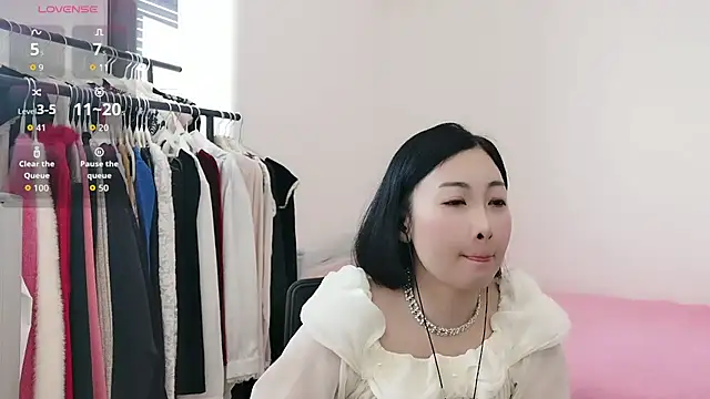 Rachel-6600 online show from April 14, 3:33 am