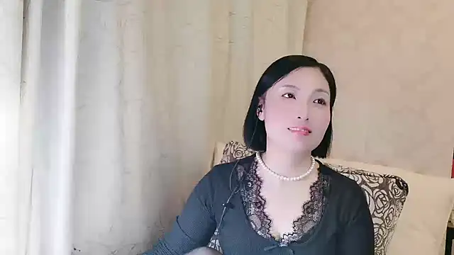 Rachel-6600 online show from November 12, 4:00 pm