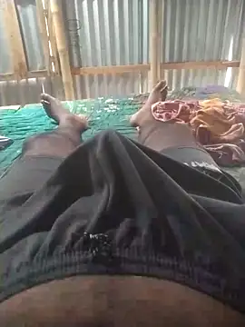 Snapshot of Suvo77Midnight chatting on September 26, 10:22 am Suvo77Midnight online show from September 26, 10:22 am