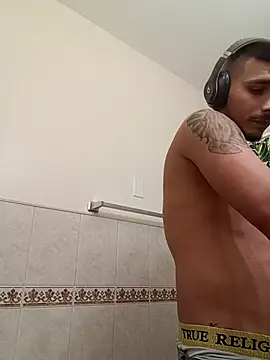 HazelEyedJay420 online show from January 12, 5:47 am