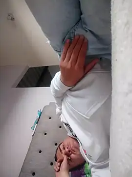 Snapshot of Andy-rtg chatting on October 5, 4:09 pm Andy-rtg online show from October 5, 4:09 pm