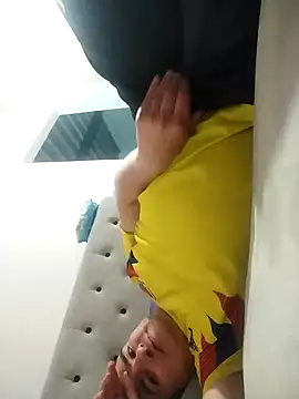 Snapshot of Andy-rtg chatting on September 10, 12:53 am Andy-rtg online show from September 10, 12:53 am