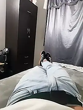 Snapshot of Andy-rtg chatting on March 16, 11:37 pm Andy-rtg online show from March 16, 11:37 pm