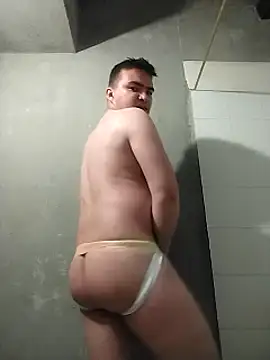 Snapshot of Andy-rtg chatting on March 17, 2:41 am Andy-rtg online show from March 17, 2:41 am