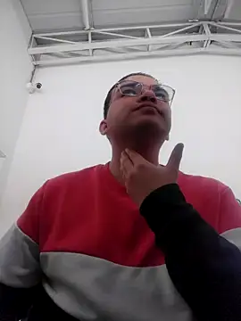 Snapshot of Andy-rtg chatting on October 11, 4:19 pm Andy-rtg online show from October 11, 4:19 pm