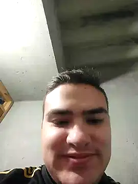 Snapshot of Andy-rtg chatting on March 21, 2:28 am Andy-rtg online show from March 21, 2:28 am